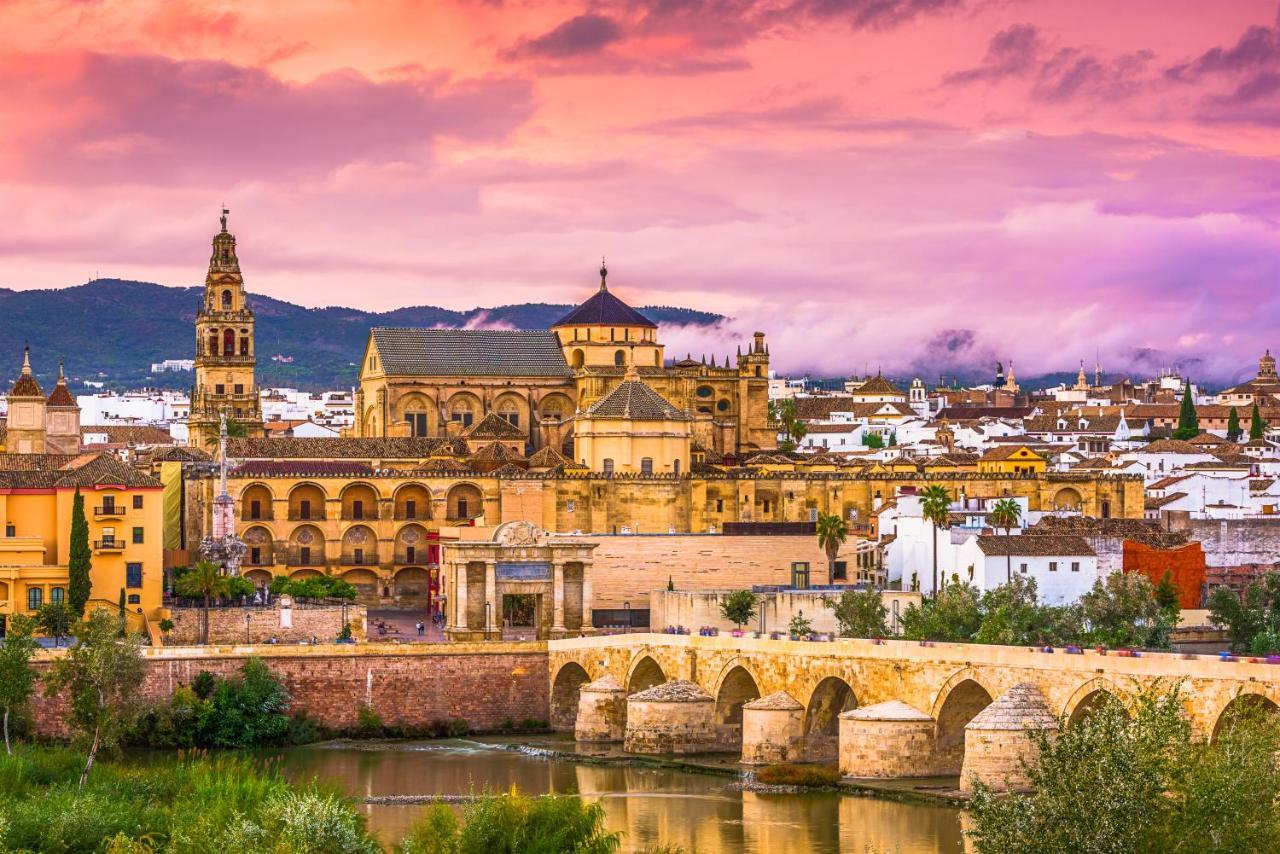 Casa En Plaza De La Corredera Con Balcon Córdoba